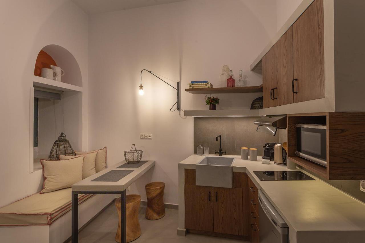 Camara Suites Andros Town Ngoại thất bức ảnh